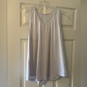 Women's White Sleeveless Top